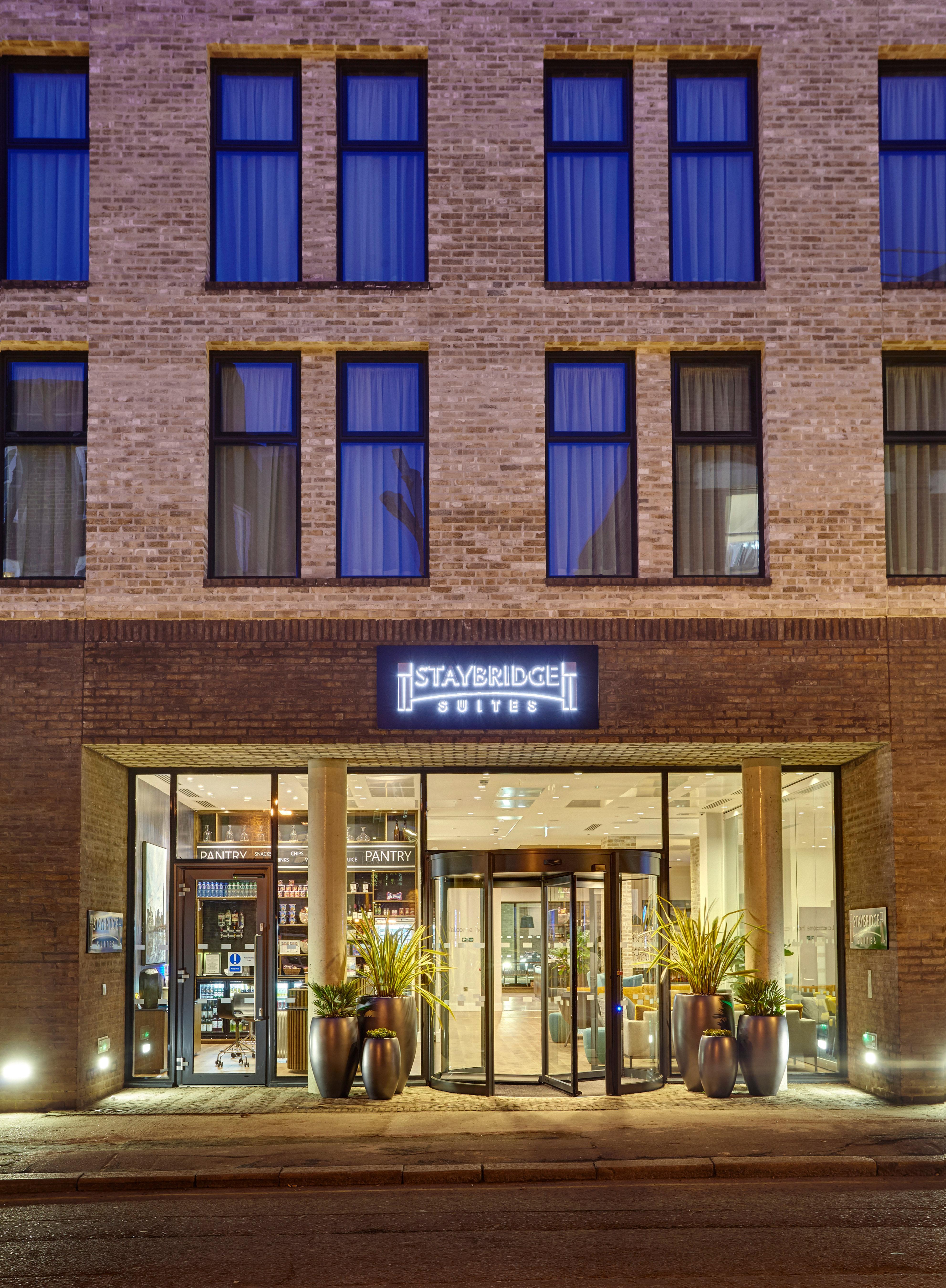 Staybridge Suites London-Vauxhall, An Ihg Hotel Buitenkant foto